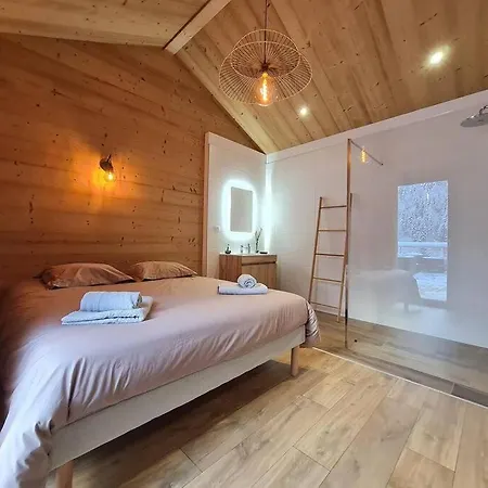 Victorine, Vue Imprenable Avec جوراردُميه