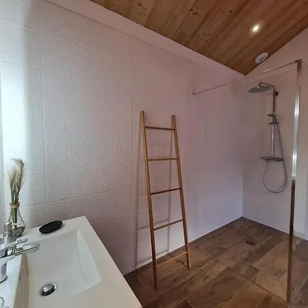 Victorine, Vue Imprenable Avec