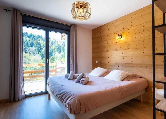 Victorine, Vue Imprenable Avec Жерарме