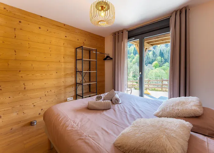 Victorine, Vue Imprenable Avec Жерарме